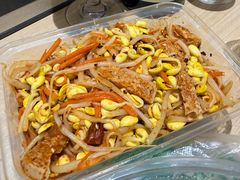 豆芽拌面筋-胡羊焖饼(敦煌店)