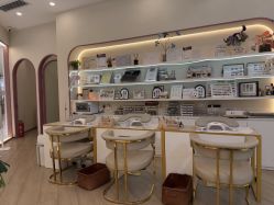 -爱睫物语·美甲美睫