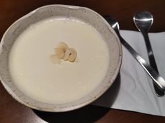 杏仁豆腐-山杏yama-katsu·吉列炸物