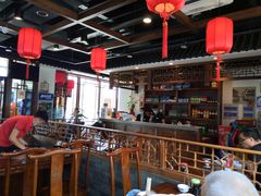 大堂-亿诣蝎府炸酱面羊蝎子火锅(酷车小镇店)