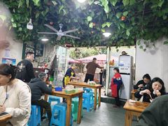-越洋肖氏老米线(杨家坪店)