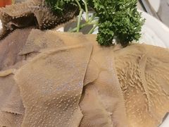 -宴全牛粤来越牛潮汕鲜牛肉火锅(海州万达广场店)