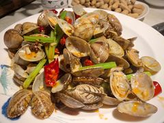 -休记光头香辣蟹干锅店(衣冠庙店)