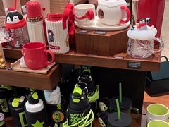 零售区-星巴克臻选(广州沙面店)