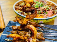 -老东镇啤酒屋海鲜加工·蒸汽海鲜·海鲜烧烤(台东店)