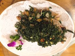 -老乡村美食农庄