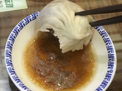 -笑来喜馄饨小笼工坊店(湖滨街店)