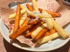 -芭莉与彩虹西餐厅(成都合生汇店)