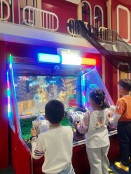 -奈尔宝·儿童乐园·亲子餐厅(华采天地店)