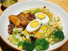 -POKEE VIA&Brunch·维娅(重庆来福士店)