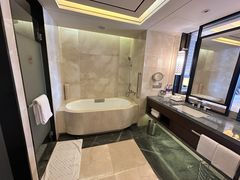 -舟山希尔顿酒店