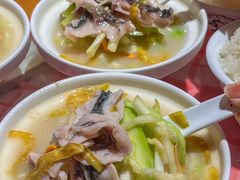 -龙桥私厨·姜花菊花过桥鱼·顺德菜(容桂店)
