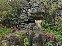 -梭布垭石林景区