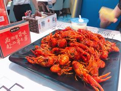 -靓虾二哥长沙地标小龙虾(五一广场店)