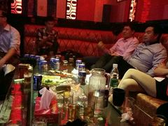 -名星会量贩式KTV旗舰店(盈熙广场店)