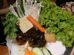 -呷哺呷哺 黄金牧场 (新中关购物中心店)