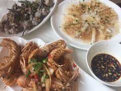 -覃记海鲜美食餐厅