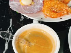 -淡尾·海鲜自助概念餐厅(虹桥南丰城店)