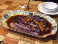 -蜜桃餐厅·伴山(绿宝广场店)