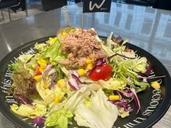 -W COLLECTIVE  DESSERT SHOP