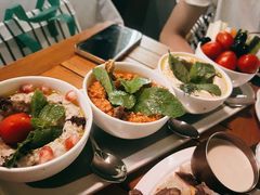 蘸酱拼盘-ELI FALAFEL Lebanese&Mediterranean黎巴嫩美食(富城路店)