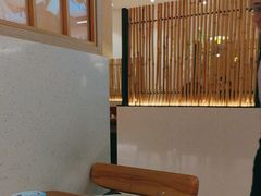 -蜜桃餐厅·伴山(绿宝广场店)