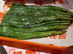 -威记烧嘢·南宁烧烤·超级生牛(绿地店)
