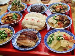-蓝田九大碗民俗食府(蓝田店)