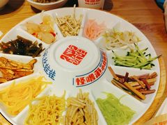 -怪噜范·老贵阳街头名小吃(数博万达店)