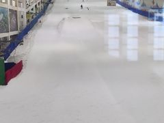-乔波室内滑雪场