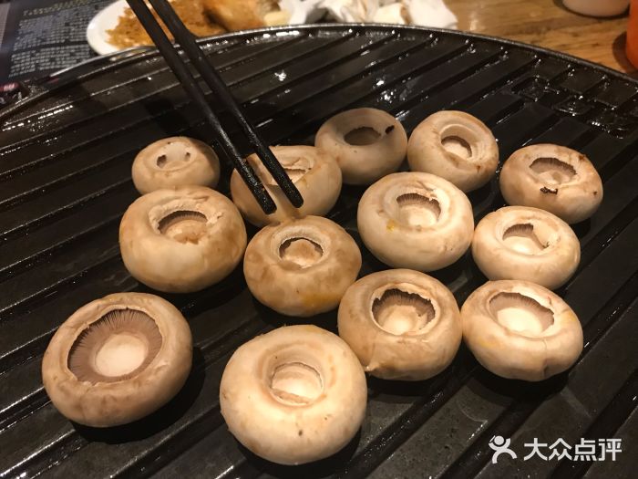 胡同里京味烤肉(泰山路店)烤口蘑图片