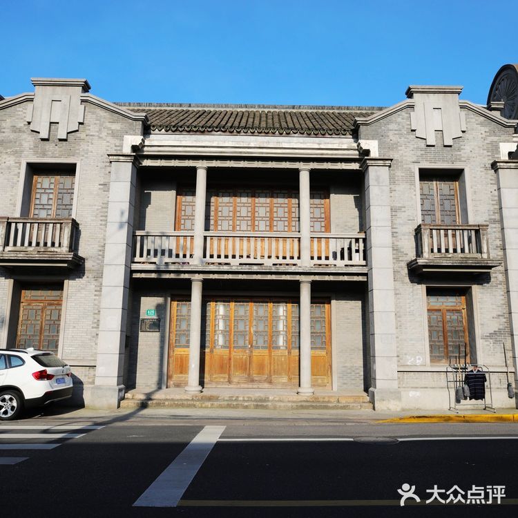 免费白相高桥老街