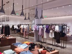 -URBAN REVIVO(西安Momopark店)