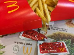 -麦当劳(民盈·国贸城店)