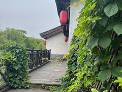 -茅山东方盐湖城景区