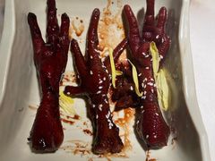吮指鸡爪-桂满陇-十里风荷(合生汇店)