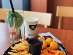 小吃拼盘-魏斯理汉堡(西安沣东吾悦店)