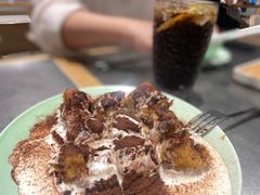 漏奶滑-潮界(LU·ONE凯德晶萃广场店)