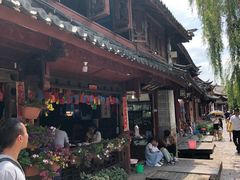 -民食香·腊排骨野生菌美食(木府店)