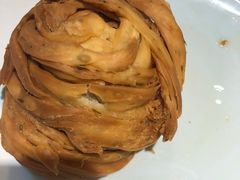盘丝葱油饼-光明邨大酒家(淮海路店)