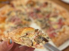 -城市大道红炉披萨烘焙坊