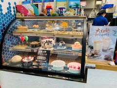 面包甜点陈列柜-DQ·蛋糕·冰淇淋(万象城店)