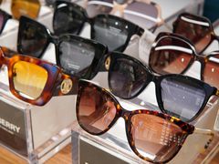 -LensCrafters亮视点(东方新天地店)