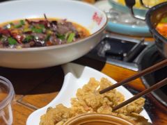 -亮欢寨酸汤鱼(沙冲路店)