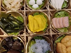 -三顾烤庐·烤鱼·烧烤·龙虾(奉贤店)