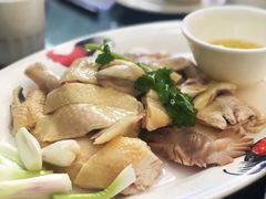 金牌家乡盐水鸡-红星光发煲仔饭(文海店)