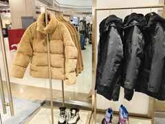 -UGG(燕莎奥特莱斯购物中心店)