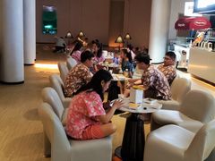 -涨巢·潮玩水疗局