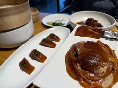 烤鸭配卡露伽鱼子-小大董·烤鸭(五棵松店)