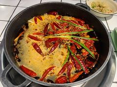 -锅首鲜品火锅(鸳鸯店)